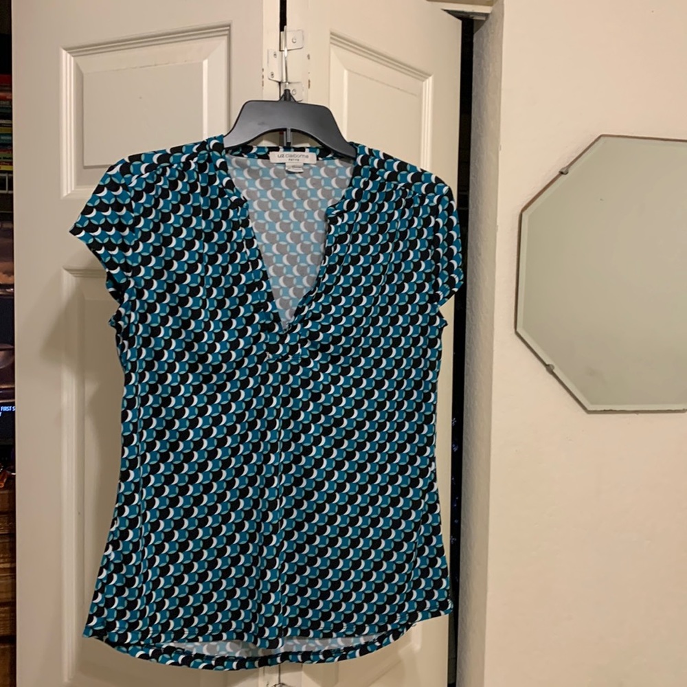 Liz Claiborne, Petite Large short-sleeved blouse